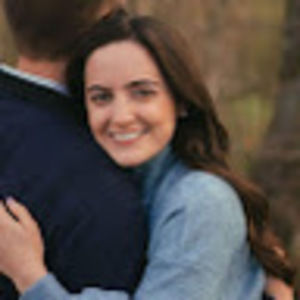 Meet your Posher, Caitlin